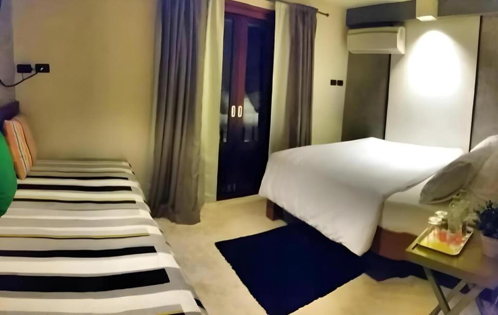 Chic Chiangkhan Hotel Csiangkham Kültér fotó