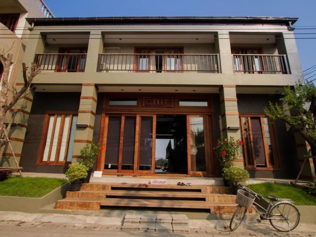 Chic Chiangkhan Hotel Csiangkham Kültér fotó