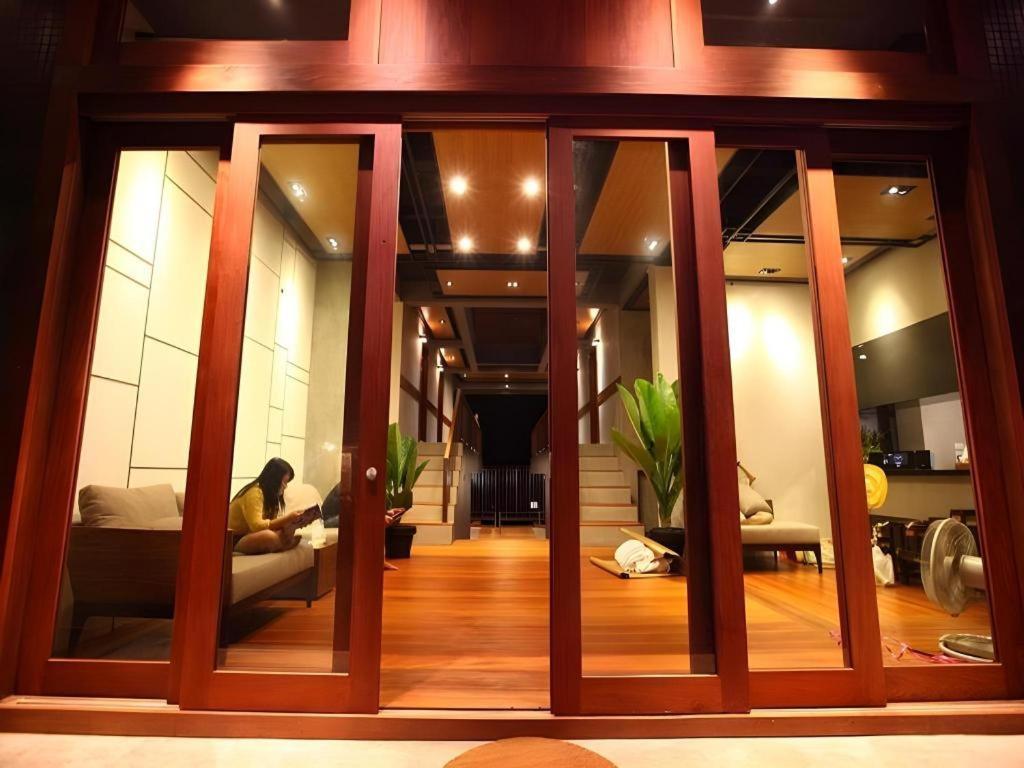 Chic Chiangkhan Hotel Csiangkham Kültér fotó