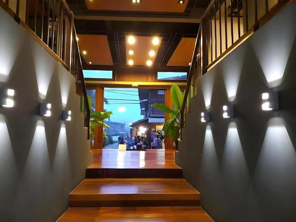 Chic Chiangkhan Hotel Csiangkham Kültér fotó