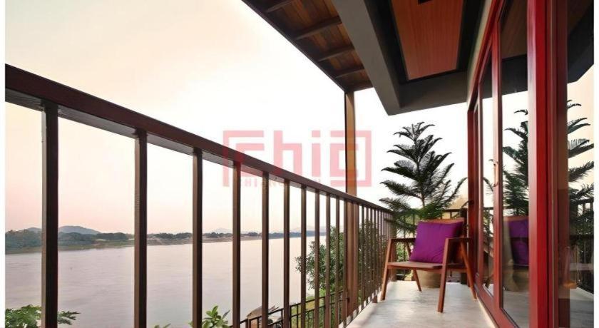 Chic Chiangkhan Hotel Csiangkham Kültér fotó